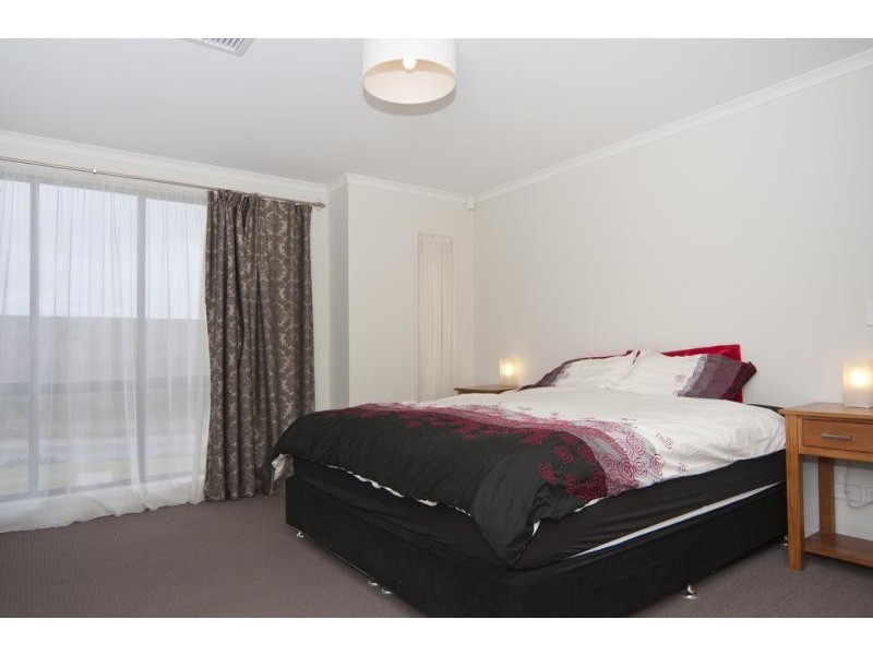 30 Lorikeet Grove, Hewett SA 5118