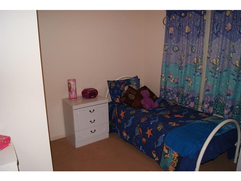 18 Mueller Drive, Evanston Park SA 5116