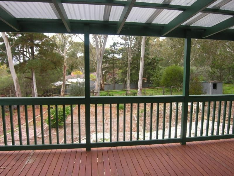 32 Adams Road, Williamstown SA 5351