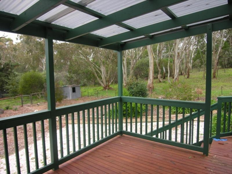 32 Adams Road, Williamstown SA 5351