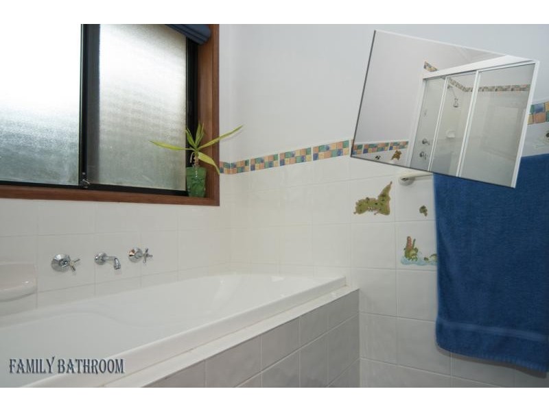 13 Explorer Parade, Hewett SA 5118