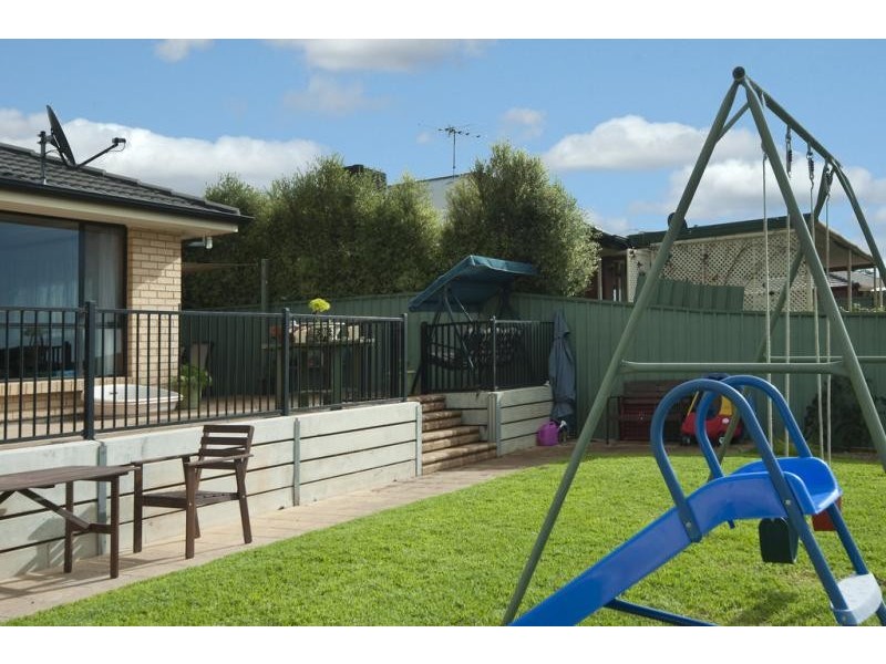 13 Explorer Parade, Hewett SA 5118