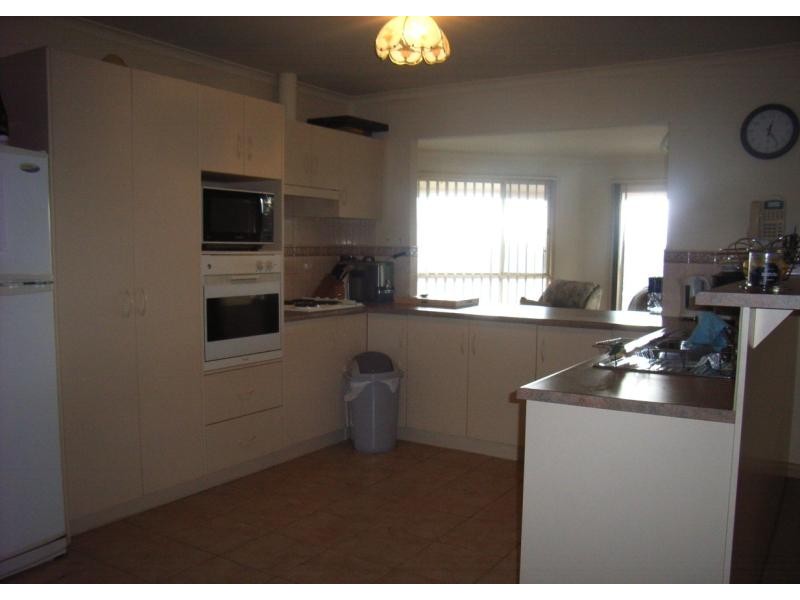 18 Osprey Parade, Hewett SA 5118