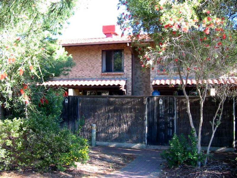 39 BREBNER DRIVE, West Lakes SA 5021