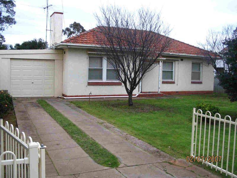 4 SIXTH AVENUE, Warradale SA 5046