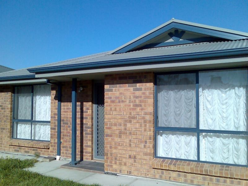 42 CARNARVON TERRACE, Largs North SA 5016