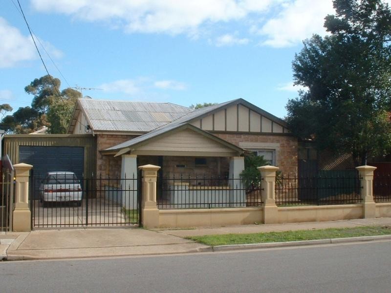 4 Fourth Avenue, Cheltenham SA 5014