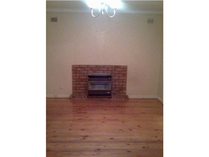 10 CLARA STREET, Mansfield Park SA 5012