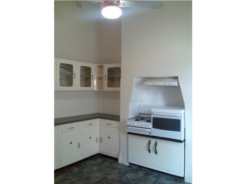 10 Glebe Street, Alberton SA 5014