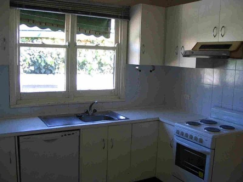 20 Leonore Avenue, Kensington Gardens SA 5068