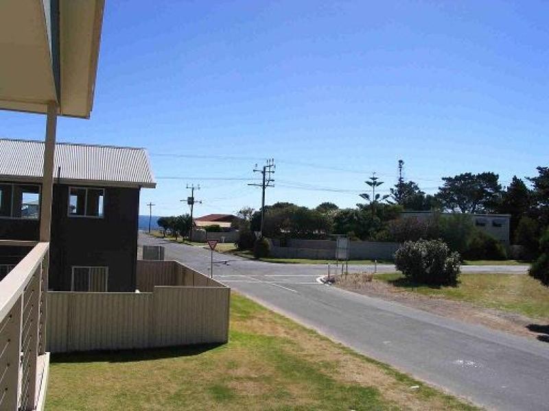 2 Thomas Street, Aldinga Beach SA 5173