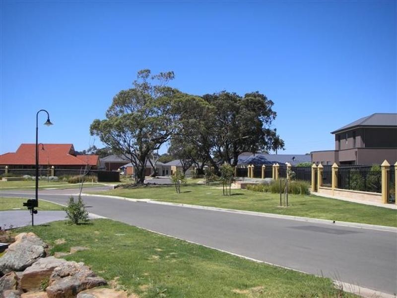 21 Acacia Grove, Flagstaff Hill SA 5159