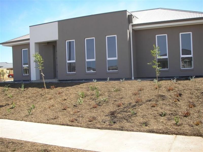 7 Kaurna Avenue, Aldinga Beach SA 5173