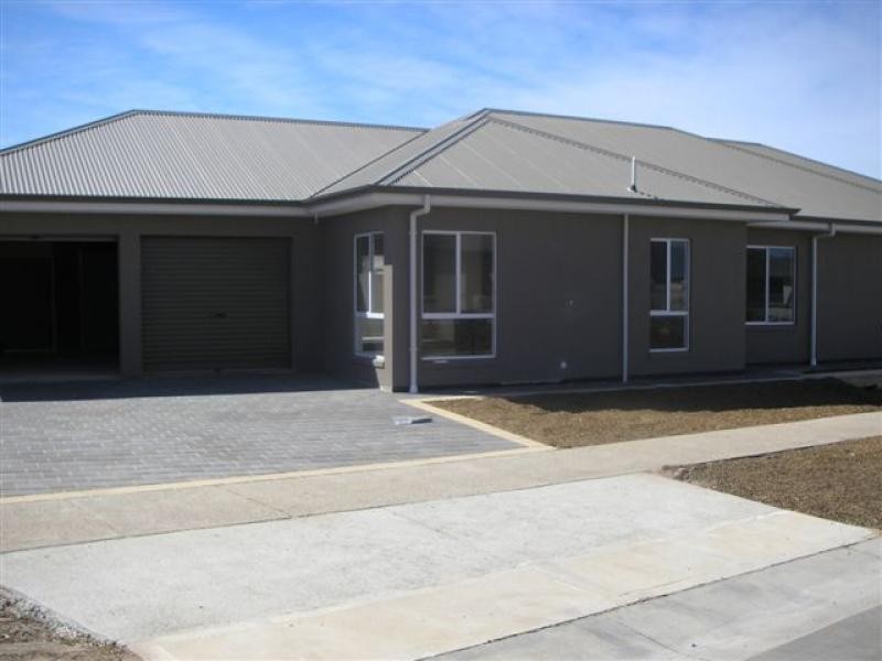 7 Kaurna Avenue, Aldinga Beach SA 5173