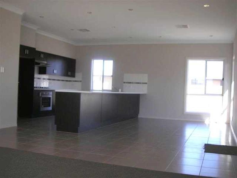 7 Kaurna Avenue, Aldinga Beach SA 5173