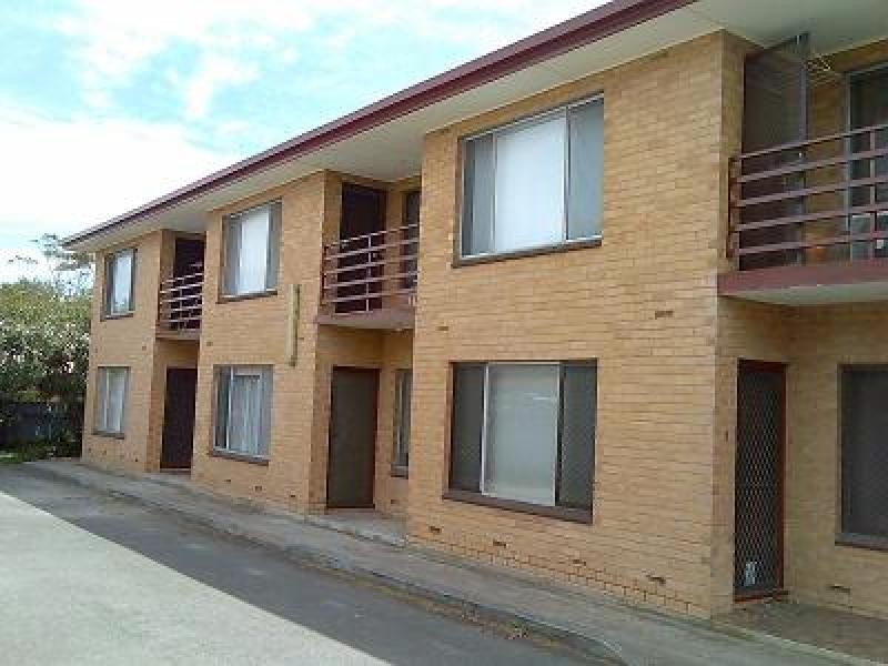 Unit 2/3 Leicester Street, Glenelg North SA 5045