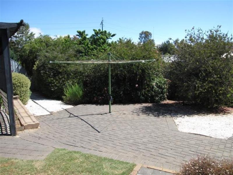 10 Hibiscus Court, Morphett Vale SA 5162