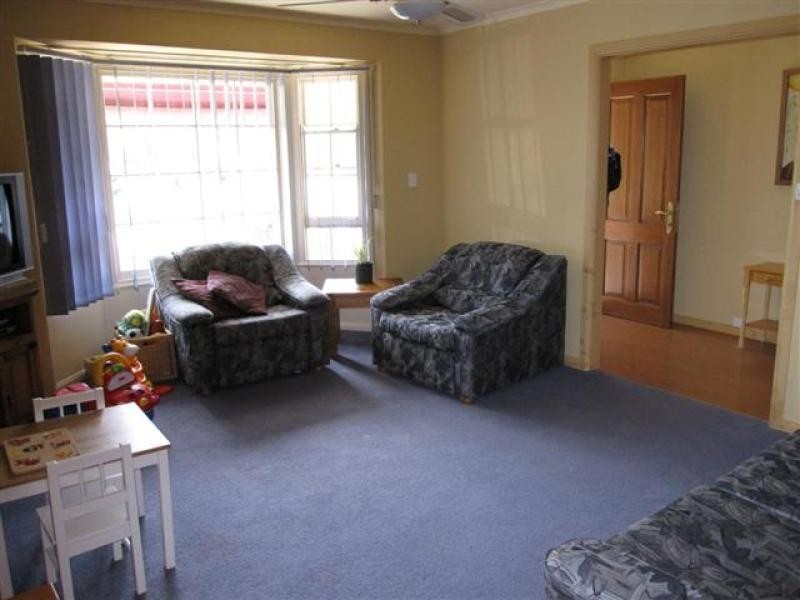 15 Glenburnie Street, Happy Valley SA 5159