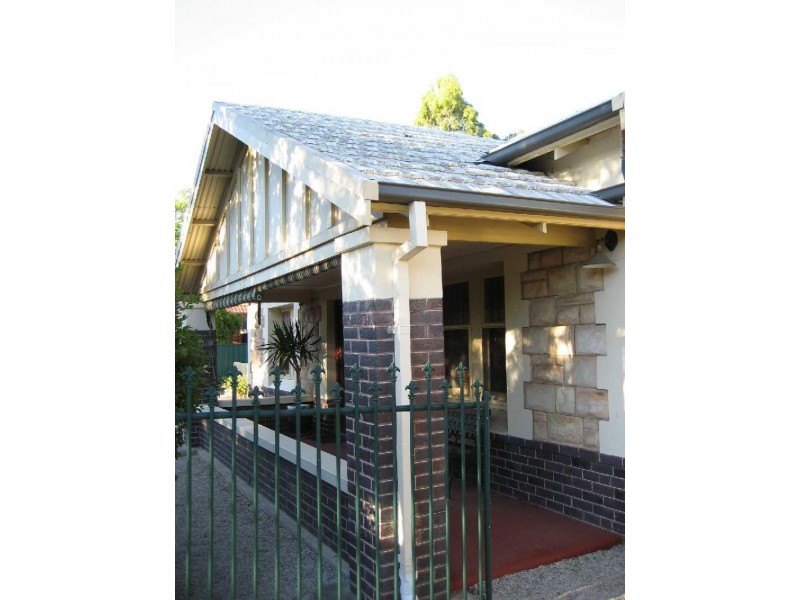 9 Fourth Avenue, Everard Park SA 5035