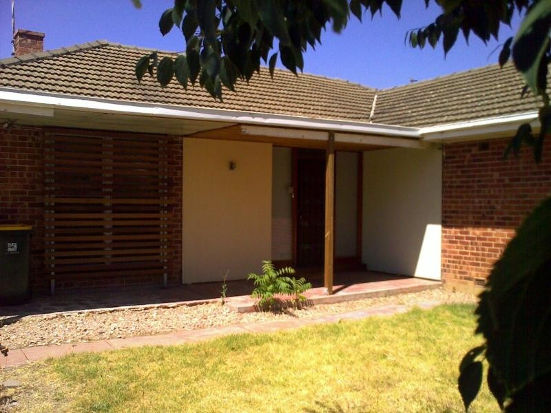 11 Copley Street, Broadview SA 5083