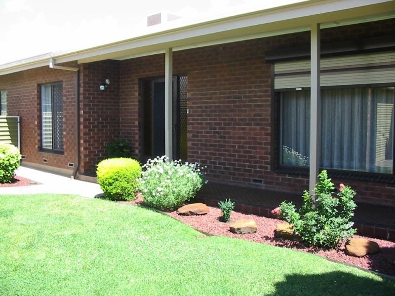 24 Burns Court, Morphett Vale SA 5162