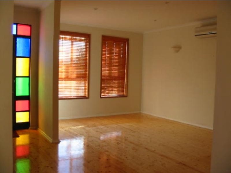 1 Lauriana Court, North Haven SA 5018