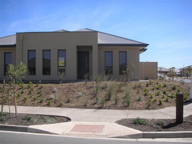 5 Kaurna Avenue, Aldinga Beach SA 5173