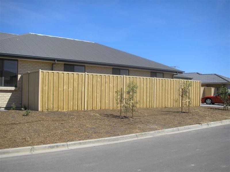 5 Kaurna Avenue, Aldinga Beach SA 5173