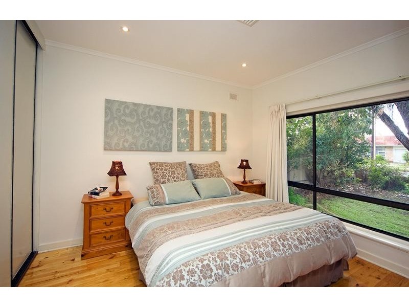 36 Kent Avenue, Warradale SA 5046