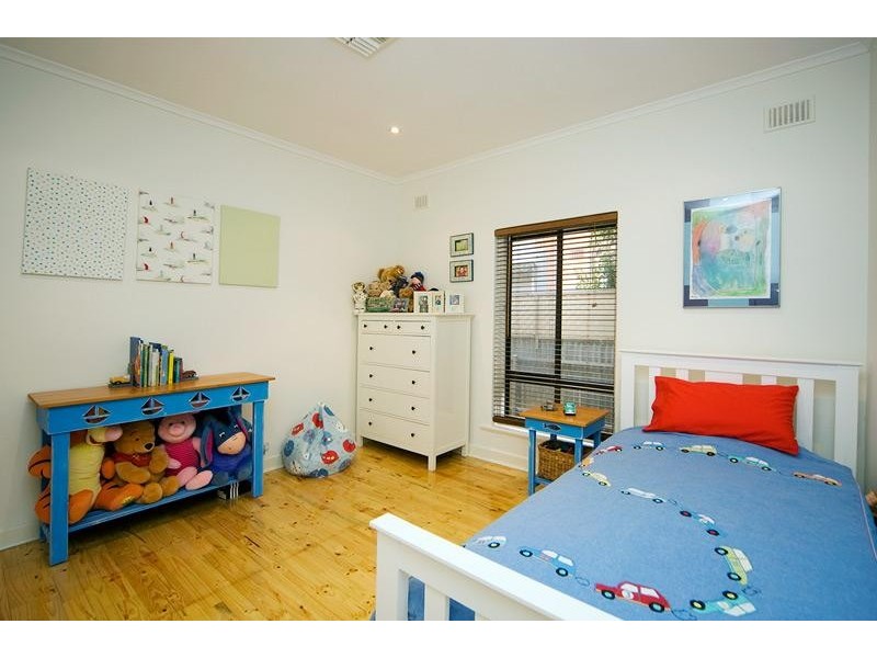 36 Kent Avenue, Warradale SA 5046