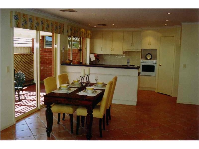 8 Worthing Drive, Sheidow Park SA 5158