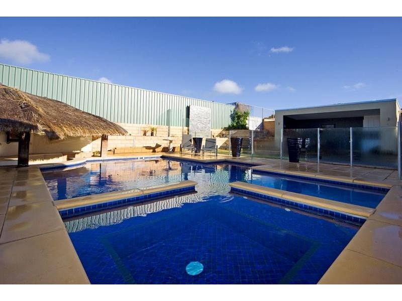 39 Richardson Avenue, Glenelg North SA 5045