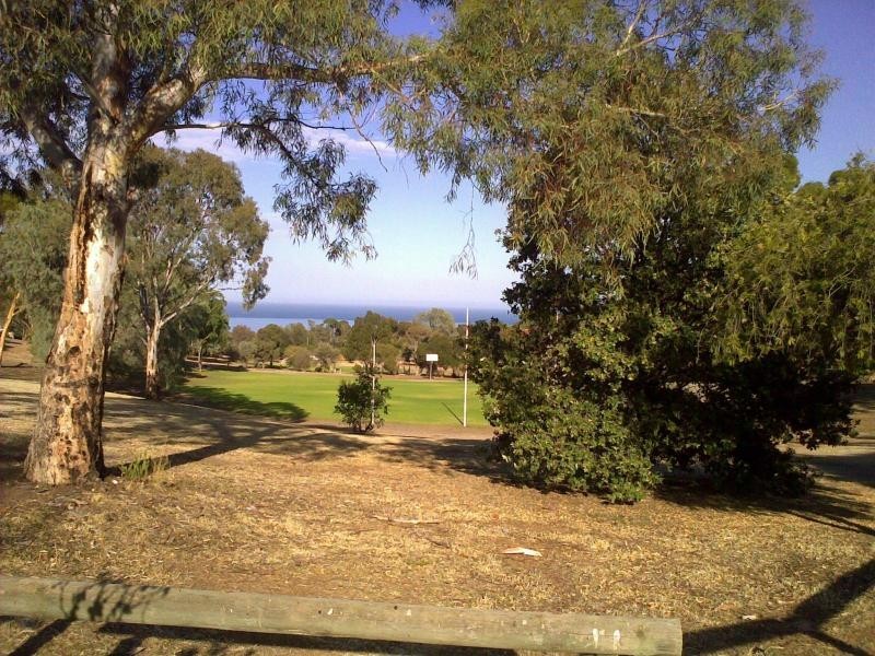 2 Pavana Court, Hallett Cove SA 5158