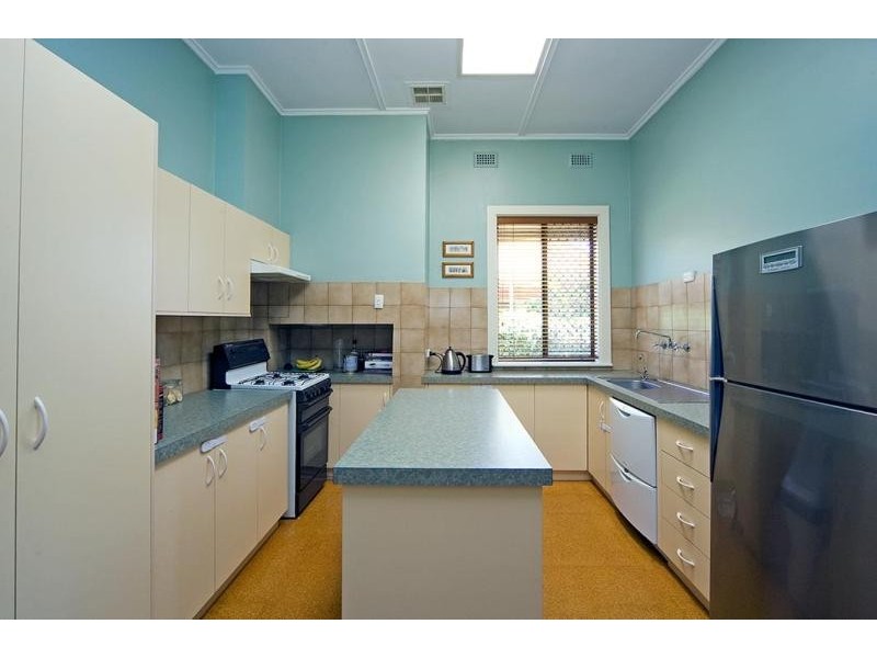 6 Wattle Avenue, Hove SA 5048