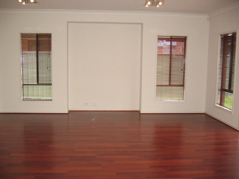 91 Lord Howe Crescent, Mawson Lakes SA 5095