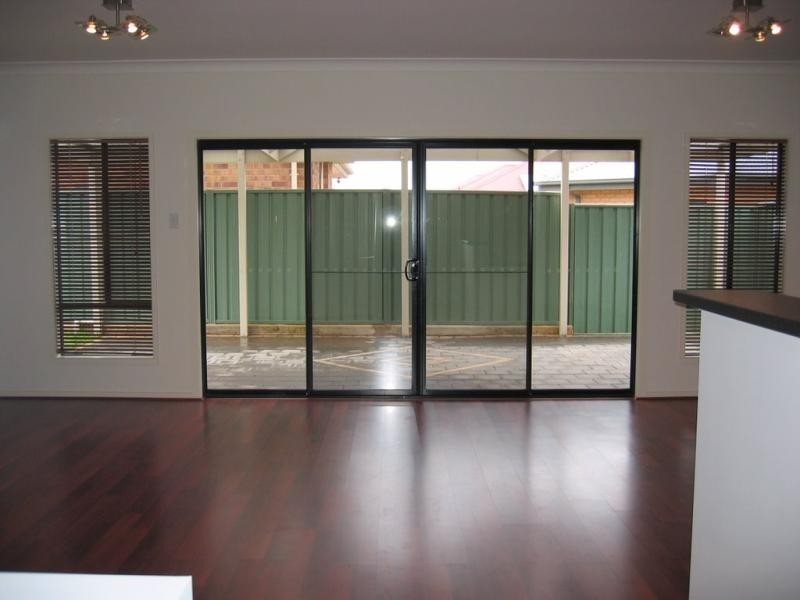 91 Lord Howe Crescent, Mawson Lakes SA 5095