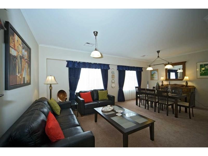 10 Wilkinson Court, Mclaren Flat SA 5171