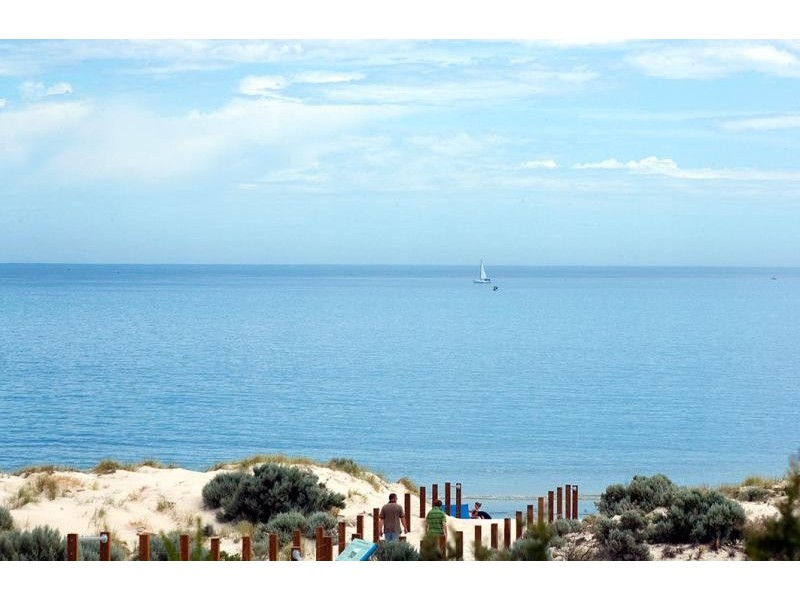 58 Seaview Road (Esplanade), West Beach SA 5024