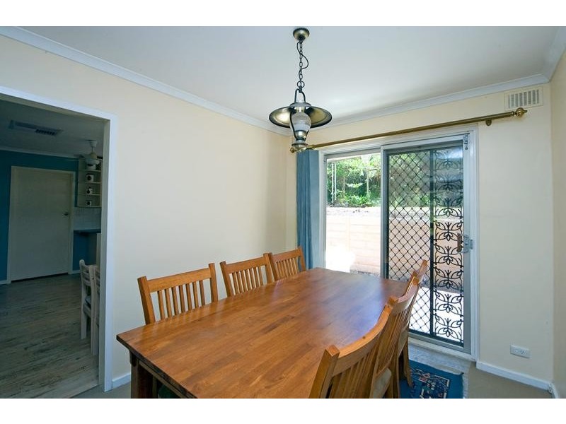 25 Alison Drive, Happy Valley SA 5159