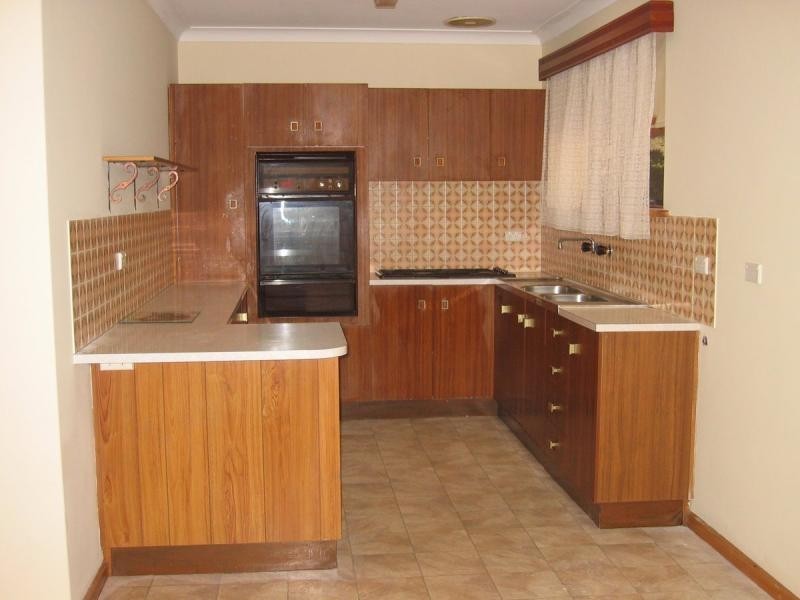 2 Seneca Court, Athelstone SA 5076