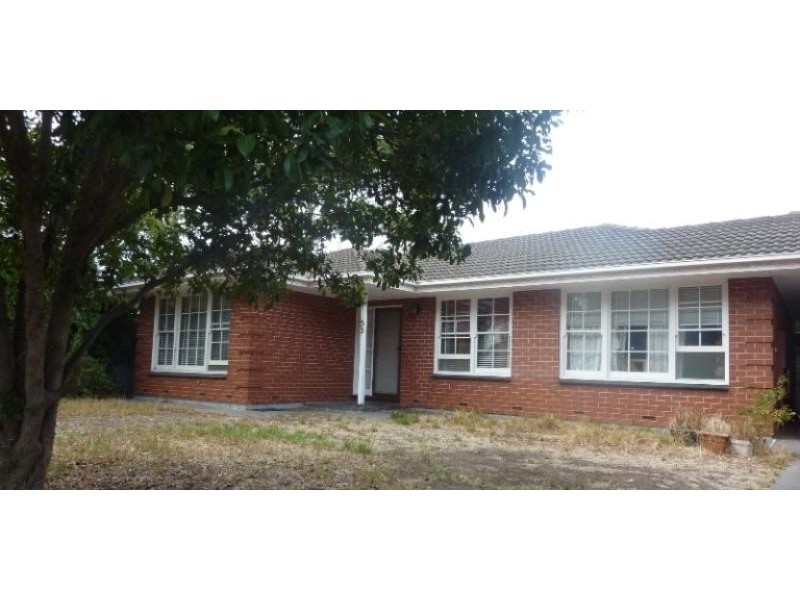 33 Lutana Crescent, Mitchell Park SA 5043