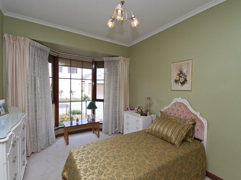 1 Libby Court, Tennyson SA 5022