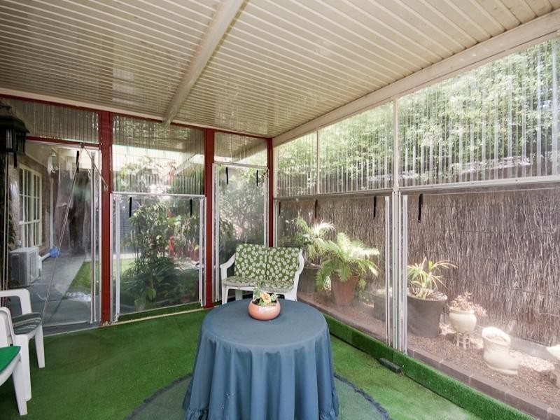 1 Libby Court, Tennyson SA 5022