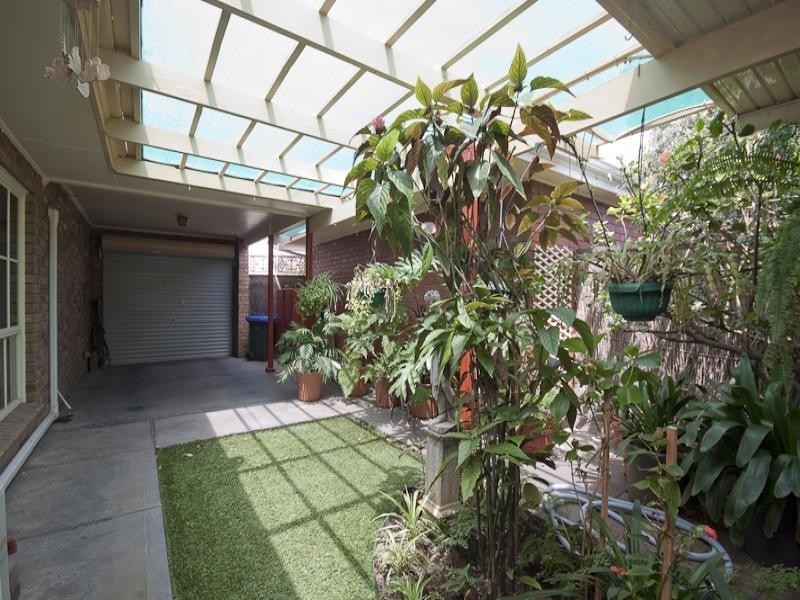 1 Libby Court, Tennyson SA 5022
