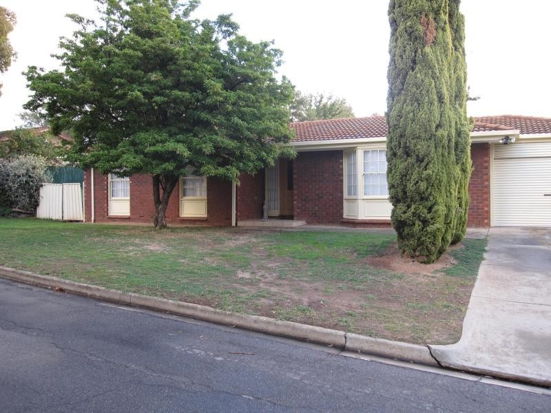 8 Tokay Crescent, Morphett Vale SA 5162