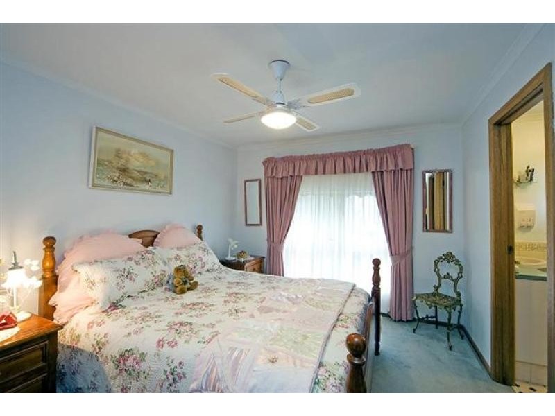 1 Burton Mews, Aberfoyle Park SA 5159