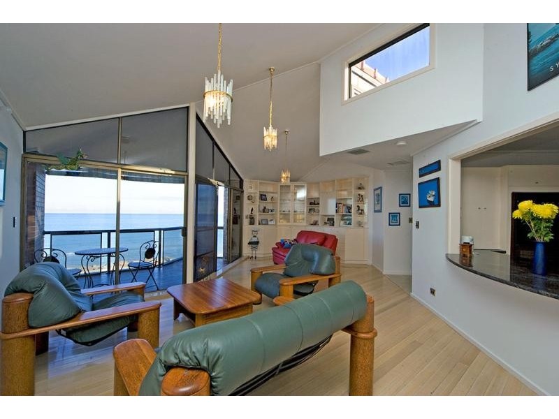 Apartment 4/42 South Esplanade, Glenelg South SA 5045