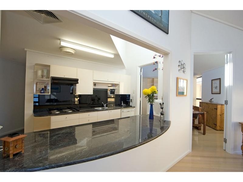 Apartment 4/42 South Esplanade, Glenelg South SA 5045
