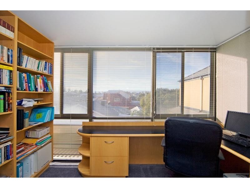 Apartment 4/42 South Esplanade, Glenelg South SA 5045