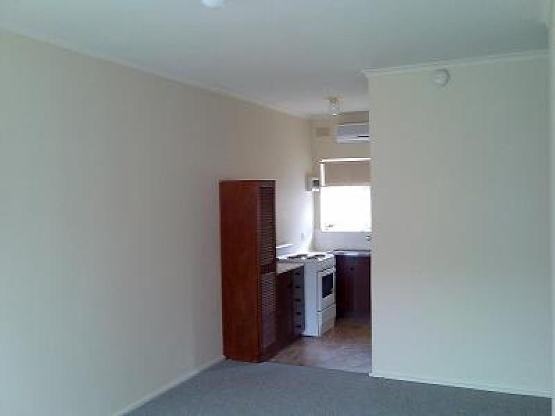 Unit 2/3 Leicester Street, Glenelg North SA 5045